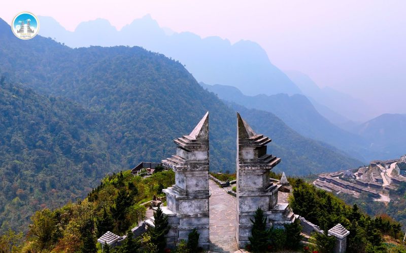 Vé cổng trời ô quy hồ