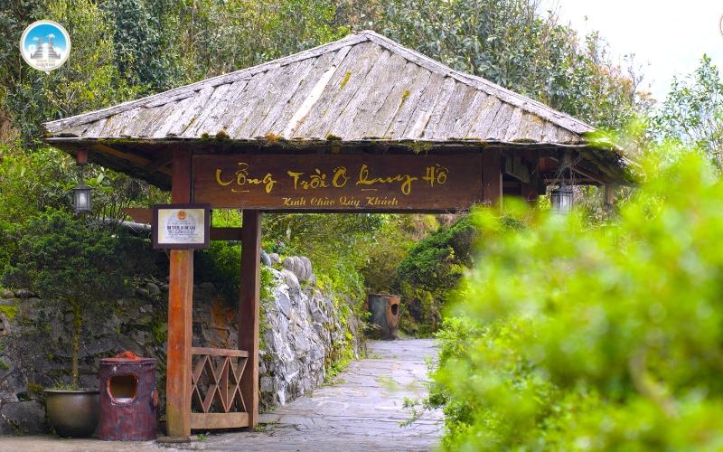 Khu du lịch Cổng Trời Ô Quy Hồ